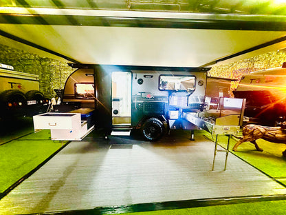 CARAVAN T-REX T13 – ENSUITE BUNKS