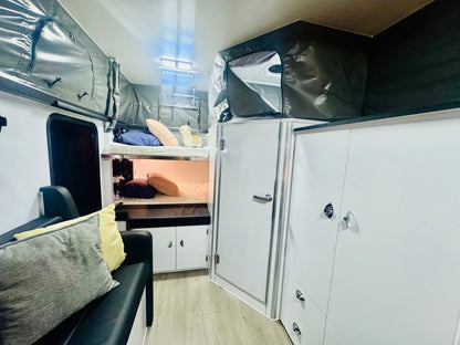 CARAVAN T-REX T13 – ENSUITE BUNKS