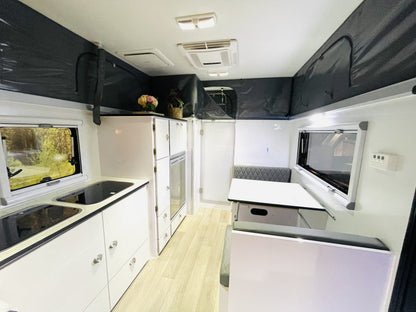 CARAVAN T-REX T16 LUX ENSUITE