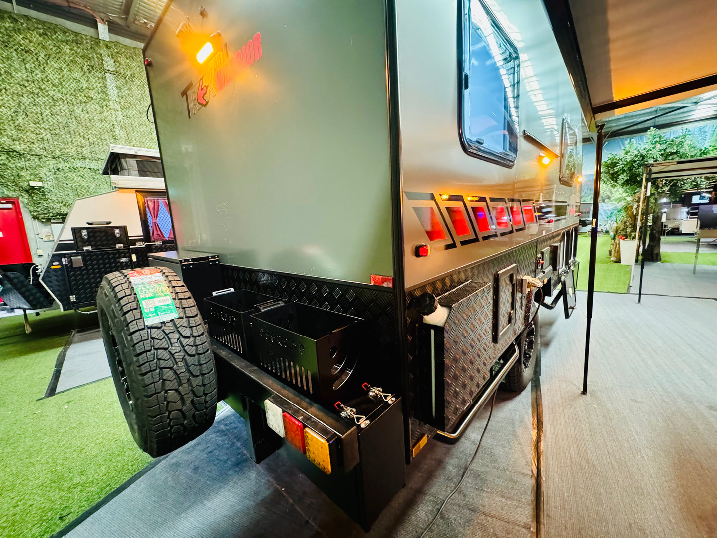 CARAVAN T-REX HR14 WARRIOR