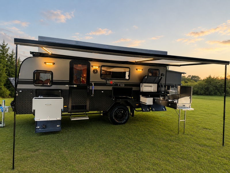 CARAVAN T-REX T16 ENSUITE BUNKS